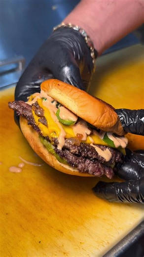 Smash Burger Recipe from Bangin Buns