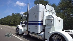 Tony "Clown" Cheramie, Byron Boudreaux, and David & Tyler Huval were headed to the Gulf Coast Big Rig Truck Show in Billoxi, Mississippi. | Big Rig Videos