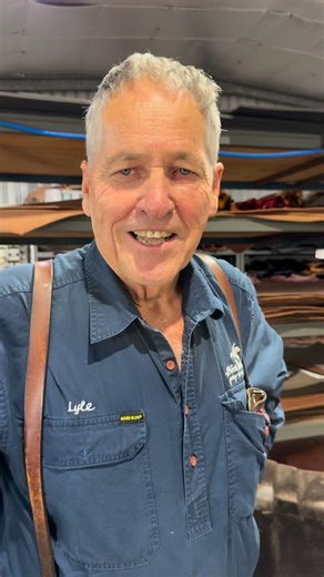 Lyle Kent - we met Lyle and Helen Kent from @kentsaddlery1988 years ago visiting NT cattle stations, selling their leather products and have been mates ever since. They are tremendous people and run an extremely professional operation making leather products servicing the outback. We dropped into their store while in Stanthorpe recently and here’s the story of how they started out. #kentsaddlery #tomcurtain #ruralaustralia | Tom Curtain