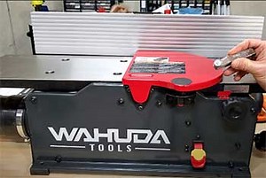 Rikon Vs. Wahuda Jointer: In-depth Differences With Features
