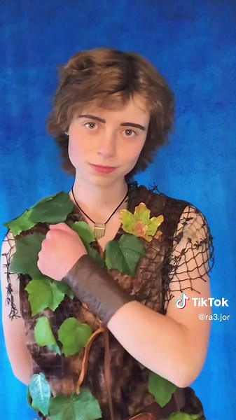 Comforting Peter Pan Cosplay Takes You to Neverland