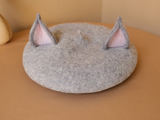 Felted Wool Cat Ears Beret - Handmade Grey Winter Hat - Etsy