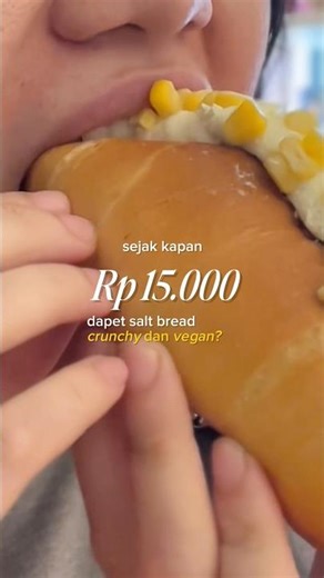 In this economy? 15 ribu dapet salt bread vegan + crunchy ✨ #saltbread #gadingserpongupdate