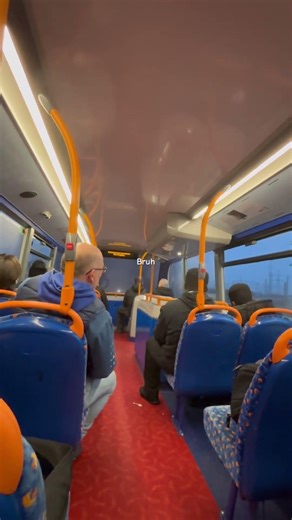 My bus is 372 that’s not my destination 🤬