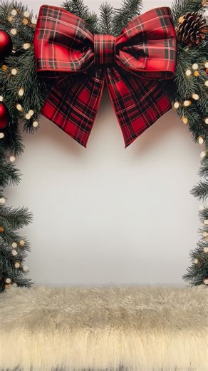 Every year these holiday sessions SELL OUT — and for good reason. 📸✨Michelle creates the most magical Christmas sets, and she’s shooting at Shake It Off next weekend, Nov 29th & 30th! 🎄 Choose your session: with Santa or without 💫 Stunning, detailed holiday sets 💛 Michelle has a gift with kids — patient, sweet, and gets the BEST smiles Don’t wait — spots are limited and filling fast! 📸 Want the booking link? Comment PHOTOS and we’ll DM it to you right away! ✨ Don’t forget to follow us for a