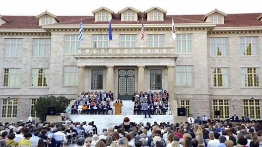 Κολλέγιο Αθηνών: Η αποφοίτηση της νέας γενιάς του σχολείου των ισχυρών