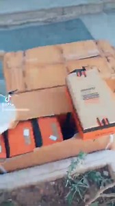 2.8K views · 81 reactions | السعر 45دينار العنوان بنغازي شارع فلسطين مقابل عطار فتحي النجار بس جانب مزين هنيوه جقرم 0923688974 0923553742 الارقام.40.41.42.43.44.45 الحجز وتس | بوزويده ستايل | Facebook