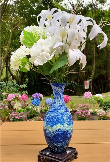 Stylish Decorative Puzzle Vases for Your Home