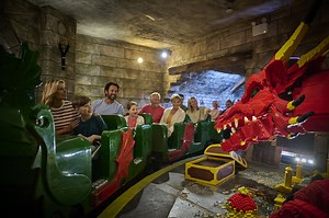 Merlin Annual Passholder Pre-booking Hub