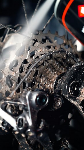 🚀 The Fastest Way to Clean Your Drivetrain 💥 Weldtite Jet Blast Degreaser is a high-powered spray that instantly tackles dirt and grime, leaving your drivetrain spotless in seconds. Fast-drying and effective, it delivers a professional-level clean with zero hassle. #OptimisedByWeldtite #cycling #biketech #bikelife | Weldtite
