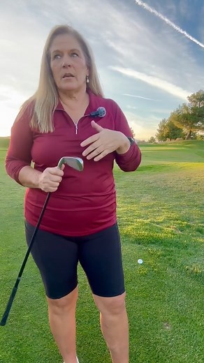 Basic Bump & Run shot!! You need to have this shot in your bag!! 🥰⛳️ #golf #golftips #shortgame #bum | Annie Barker