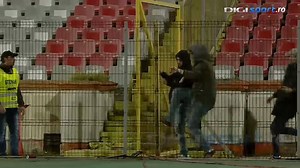 265K views · 676 shares | Work smart, not hard :D Dinamo Bucharest today video Digi Sport | ULTRAS-TIFO.net | Facebook