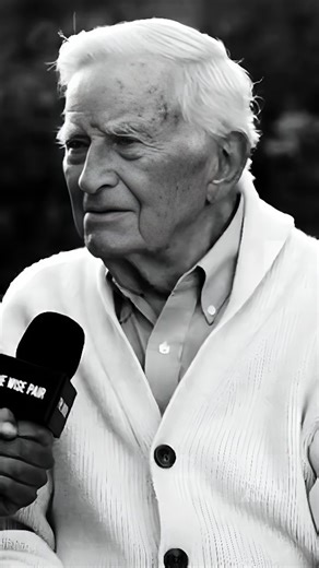 Motivation | Self growth | Knowledge on Instagram: "What You Give Is What You Get. . This quote is about integrity and consistency in how you live. Being kind, fair, honest, and real is not about getting praise or recognition. It is about choosing the right way to act, even when there is no audience. Those choices shape who you are, not just how others see you. It also points to a simple truth about life. The energy you put into the world tends to come back to you in different forms. Doing good 