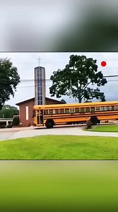 1.3M views · 10K reactions | This guy turned the old school bus into an RV. #lifehacks #reels #genius #geniuschallenge #craftsman #Craftsmanship #handmade #oldthingsnew #oldthings #schoolbus #RV #somethingnew #Creativity | SeekAmaze | Facebook