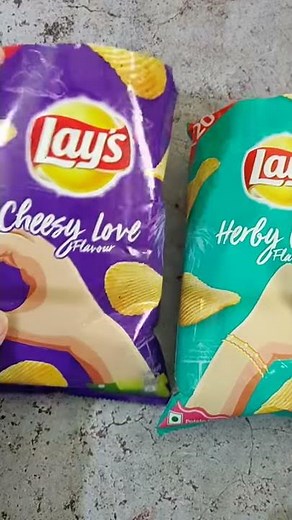 2 New Lays Flavour Chips | Cheesy Love Flavor Lays | Herby Crush Flavor Lays |New Lays Flavor Review