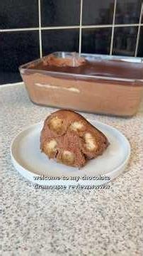 CHOCOLATE MOUSSE TIRAMISU