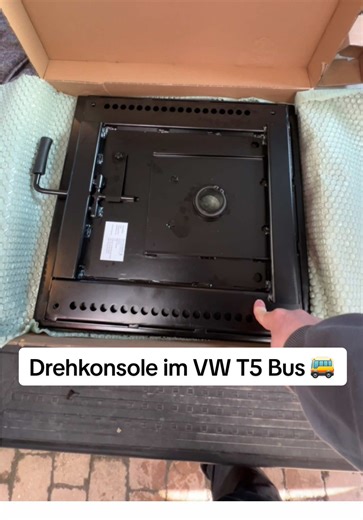 Bessere Drehkonsole im VW T5 Bus 🚌 #vwbus #camper #camperausbau #diy #t5
