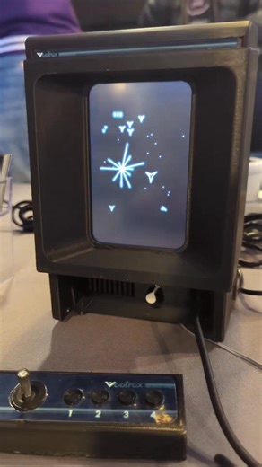 You can still pre-order the Vectrex Mini on Kickstarter until January… A great gift, arriving at the end of next year! 🎁✨ 👉 Back it now and receive exclusive Kickstarter rewards: www.kickstarter.com/projects/1852390947/vectrex-mini | Vectrex