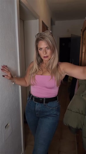 33K views · 655 reactions | Do you like my new jeans_殺_#housewife #jeans #walking | Channa Garv | Facebook