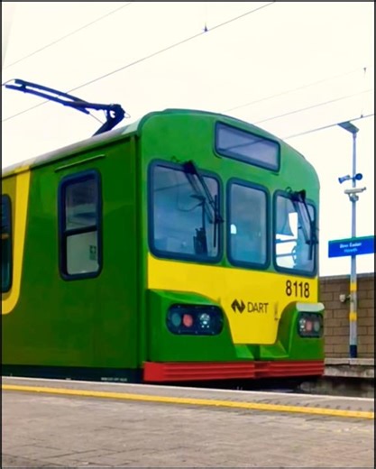 ダブリンの都市鉄道🇮🇪Urban train in Dublin#shorts#鉄道