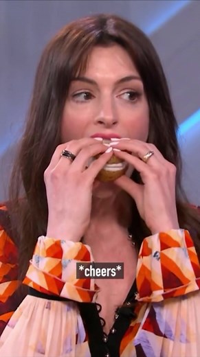 How to Eat Cupcake Like a Pro