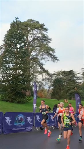 Can’t stop, won’t stop (until the finish line) 🏃 Join us in November for a 5k, 10k and Half Marathon - followed by an afternoon of rides! 🎢 | Run Alton Towers