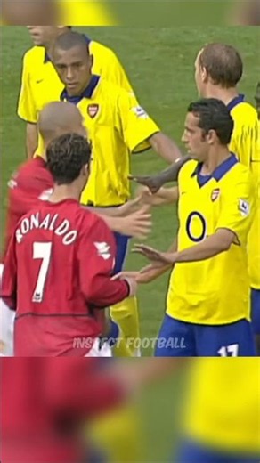 Why Arsenal Players Were Angry at Ruud Van Nistelrooy
