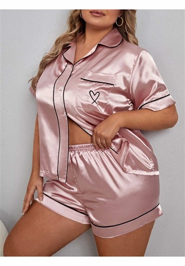 #creatorsearchinsights Our plus size PJ sets are comfy, flattering and perfect for sleep, lounging and soft life moments 🤍 DM Pawaz 😌 #plussizepjs #sleepwearuganda #softlifestyle