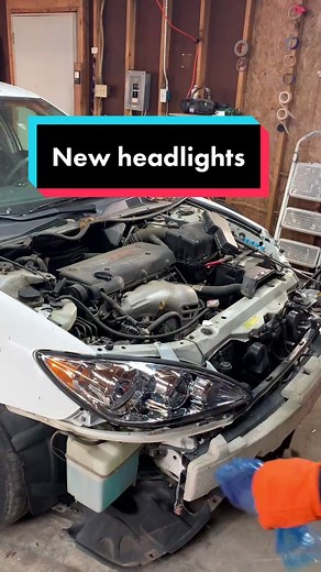 Easy Headlight Assembly Replacement Guide