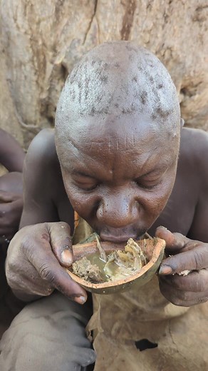 It's Lovely 😍Soup hadzabe tribe Eating time, it's amazing day enjoy your food.