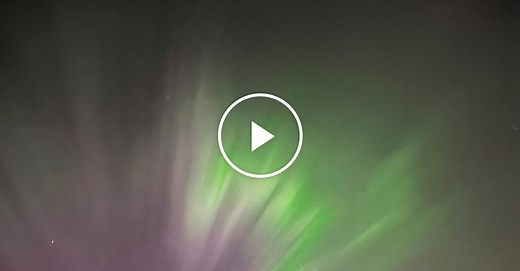 Northern Lights Shine Over U.S. and Canada