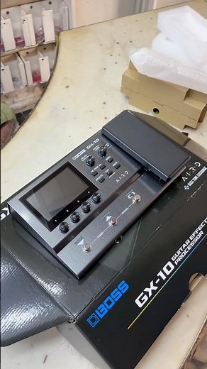 Boss GX-10 Guitar Effects Processor
