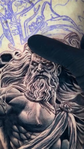 Tattoo in progress Using R4 Epoch machine and Vetar cartridge :...