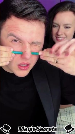 MAGIC TRICKS REVEALED TUTORIAL . MAGIC TRICK TREND MAGIC REVEAL #Magic #Magician #magical