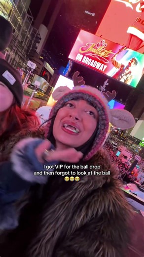 The most random invite of my life like ?!