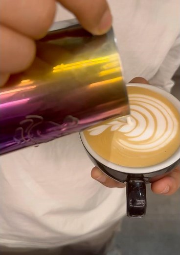 Basic latte art for beginners