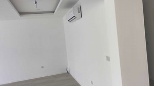 8.6K views · 233 reactions | خانويه كى زور ناوازه بوفروشتن له به رزاييه كانى سليمانى رووبه رى ٢٠٠ مه تر رووى روژهه لات تازه يه و به كارنه هاتوه بوزانيارى زياترسه ردانى نوسينگه ى شيرين يان په يوه ندى بكه ن به ٠٧٧٠١٦١٢٨٠٣ | نوسینگەی شیرین Nusingai Shirin | Facebook