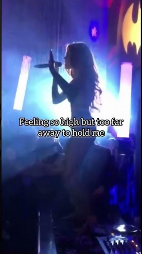 Halsey performs Without Me live #halsey #halseylive #withoutme #withoutmehalsey #halloween