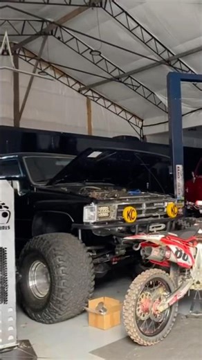 SAS TOYOTA 4 RUNNER. ‪@scottgoforth6091‬