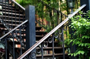 What is the Legal Minimum Handrail Height in the UK? - Driveway Expert