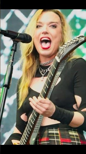 🔥 Halestorm - "Freak Like Me" LIVE | High-Energy Rock Performance! 🎸⚡ #shorts #music #halestorm