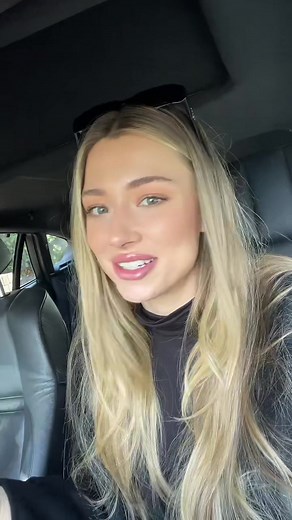 Dont mess with tess. Also the middle finger emoji is gone?? #roadrage #storytime #carstorytime #dontmesswithme #thursdayvibes #fyp