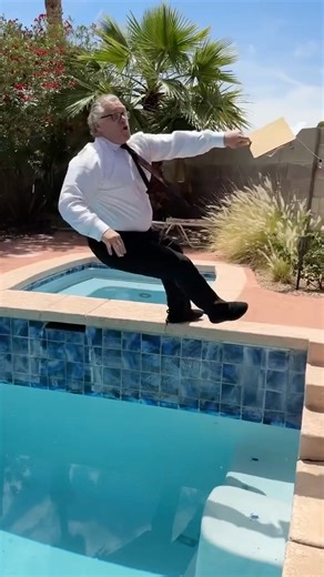 My realtor fell in the pool and still made a sale This video was produced by Network Media LLC and Network Media is So Dramatic | Network Media Is So Dramatic