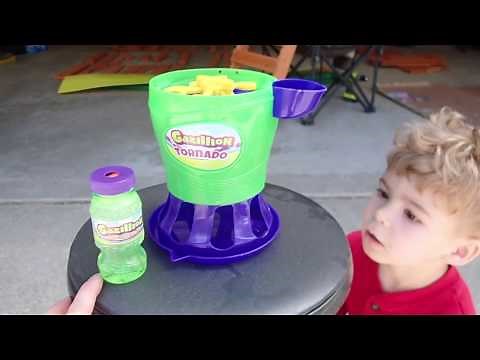Gazillion Tornado Bubble Machine