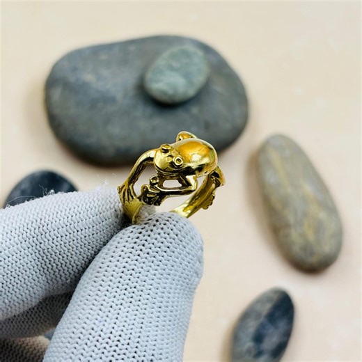 Gold Frog Ring, Adjustable Frog Wrap Ring, Cute Animal Band Ring, Open Shank Frog Jewelry, Nature Inspired Gold Ring - Etsy