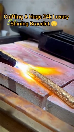 Jazz dezigner on Instagram: "The Art of Making a 201 gm Shining 24K Solid Gold Bracelet ✨ #GoldBracelet #24kGold #LuxuryJewelry #JewelryCrafting #HandmadeJewelry #Goldsmith #viralreels #TrendingReels #TrendingJewelry"