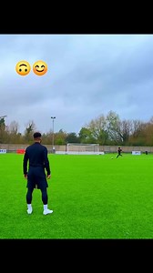 Football Game Moments 𝙏𝙝𝙚 𝙃𝙤𝙣𝙙𝙖 𝘾𝙞𝙫𝙞𝙘 𝙏𝙮𝙥𝙚 𝙍 𝙞𝙨 𝙖 𝙝𝙞𝙜𝙝𝙥𝙚𝙧𝙛𝙤𝙧𝙢𝙖𝙣𝙘𝙚 𝙫𝙖𝙧𝙞𝙖𝙣𝙩 𝙤𝙛 𝙩𝙝𝙚 𝙃𝙤𝙣𝙙𝙖 𝘾𝙞𝙫𝙞𝙘 𝙠𝙣𝙤𝙬𝙣 𝙛𝙤𝙧 𝙞𝙩𝙨 𝙨𝙥𝙤𝙧𝙩𝙮 𝙘𝙝𝙖𝙧𝙖𝙘𝙩𝙚𝙧𝙞𝙨𝙩𝙞𝙘𝙨 𝙖𝙣𝙙 𝙧𝙖𝙘𝙞𝙣𝙜 𝙝𝙚𝙧𝙞𝙩𝙖𝙜𝙚 𝙆𝙚𝙮 𝙛𝙚𝙖𝙩𝙪𝙧𝙚𝙨 𝙤𝙛 𝙧𝙚𝙘𝙚𝙣𝙩 𝙢𝙤𝙙𝙚𝙡𝙨 𝙞𝙣𝙘𝙡𝙪𝙙𝙚 1. * 𝙀𝙣𝙜𝙞𝙣𝙚*: 𝘼 𝙩𝙪𝙧𝙗𝙤𝙘𝙝𝙖𝙧𝙜𝙚𝙙 𝙡𝙞𝙩𝙚𝙧 𝙞𝙣𝙡𝙞𝙣𝙚𝙛𝙤𝙪𝙧 𝙚𝙣𝙜𝙞𝙣𝙚 𝙩𝙮𝙥𝙞𝙘𝙖𝙡𝙡𝙮 𝙥𝙧𝙤𝙙𝙪𝙘𝙞𝙣𝙜 𝙖𝙧𝙤𝙪𝙣𝙙 𝙝𝙤𝙧𝙨𝙚𝙥𝙤𝙬𝙚𝙧 𝙙𝙚𝙥𝙚