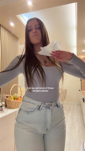 Enjoy More Albanian Music Hits