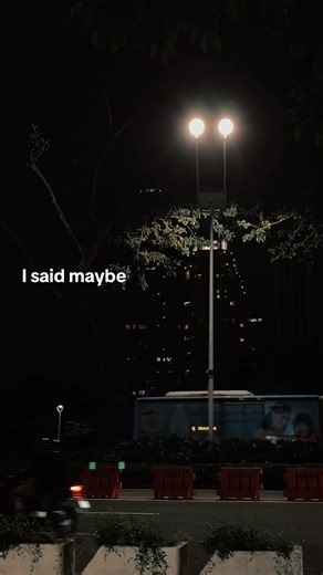 abcdef (@second_choice23)’s videos with Live Forever (Monnow Valley Version) - Oasis