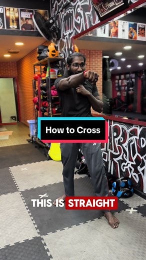Mastering the Cross Punch in Boxing: Essential Tips